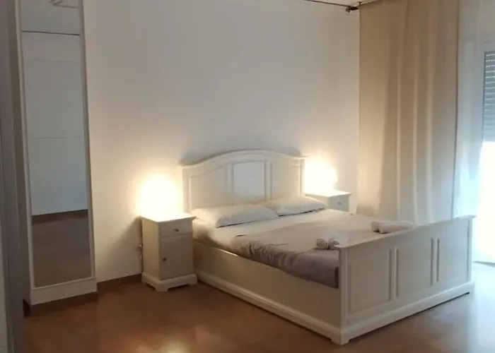 Odysea Apartament Comiso